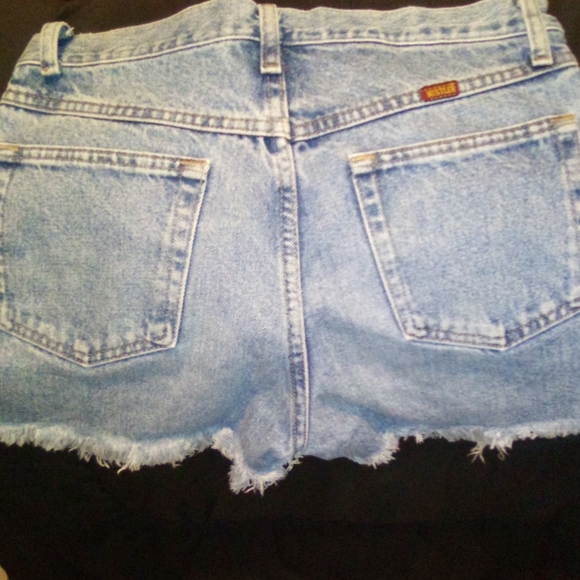 Rustler cut off jean shorts 30x34 - Picture 2 of 9